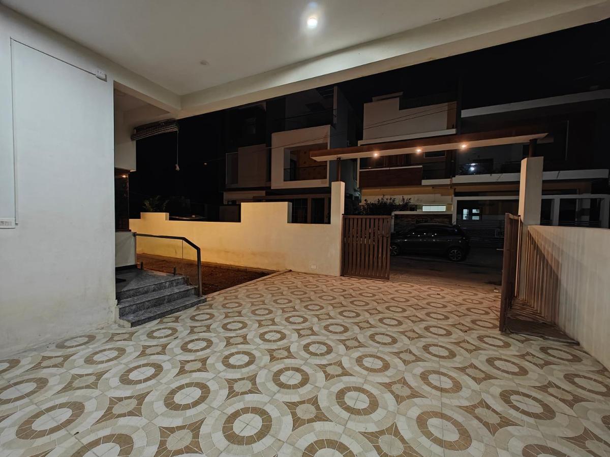 Beautiful 4Bhk Duplex Villa Maisúr Exteriér fotografie